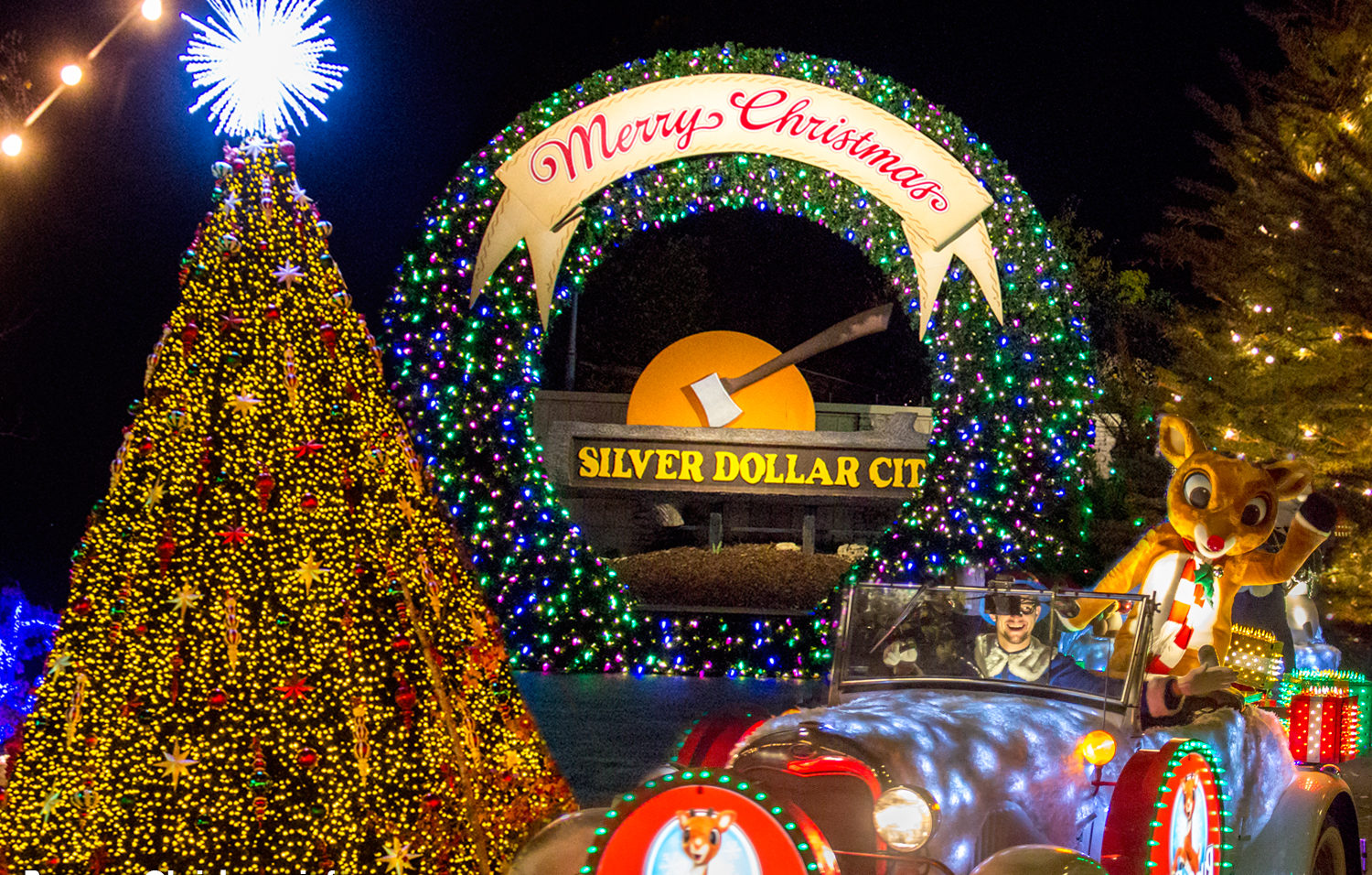 The Best Places to see Christmas Lights in Branson