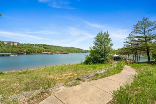 Ozark Mountain Resort Vacation Rentals in Branson Missouri